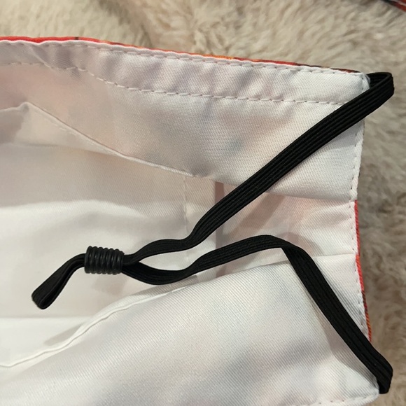 New set/2 Leaves face masks - Picture 5 of 5